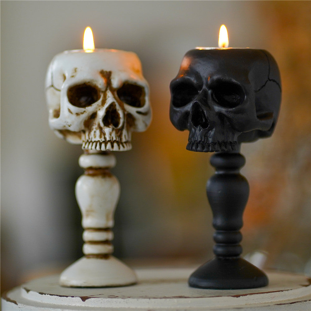 Gothic Skull Halloween Decoration – Spooky Tabletop Ornament